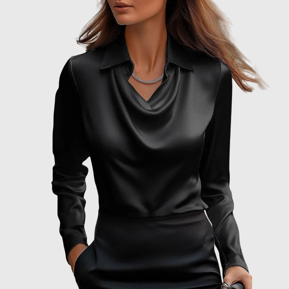 Blus dam, elegant — veckad halsringning med glansig yta