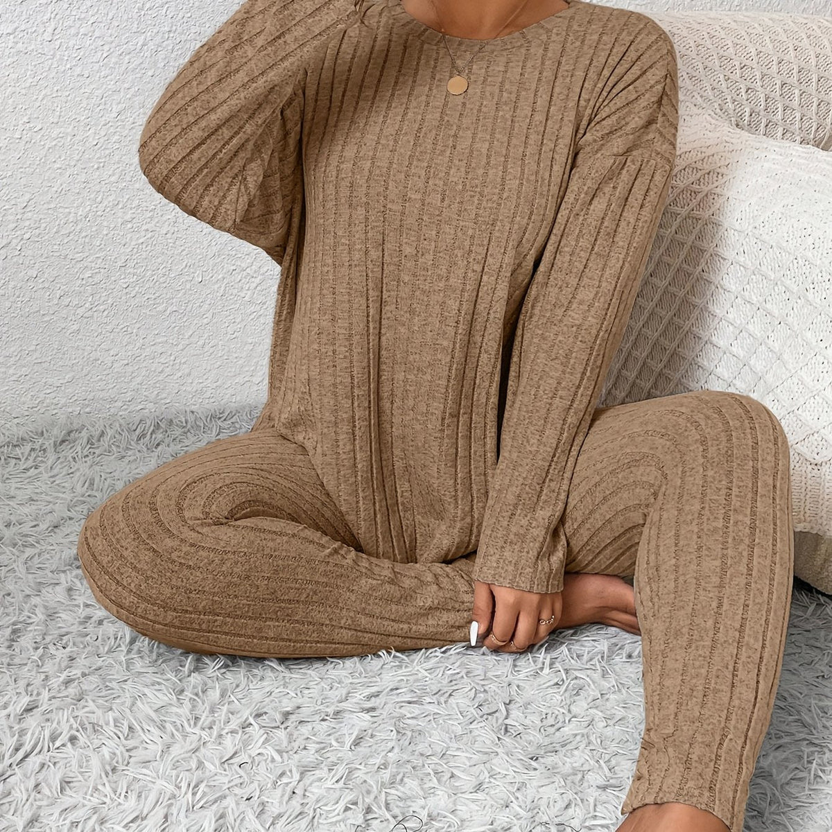 Loungeset dam, ribbat — topp och byxa
