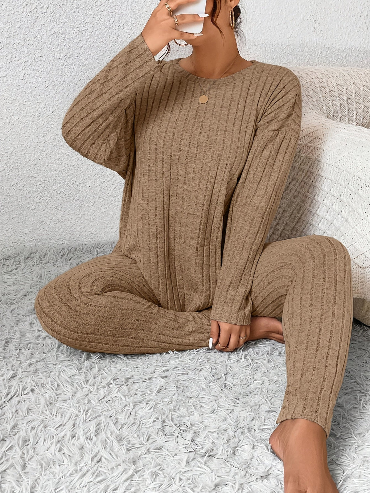 Loungeset dam, ribbat — topp och byxa