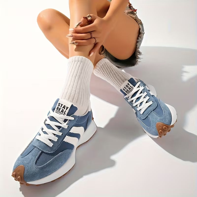 Sneakers dam, platform — retro chunky-sula med snörning