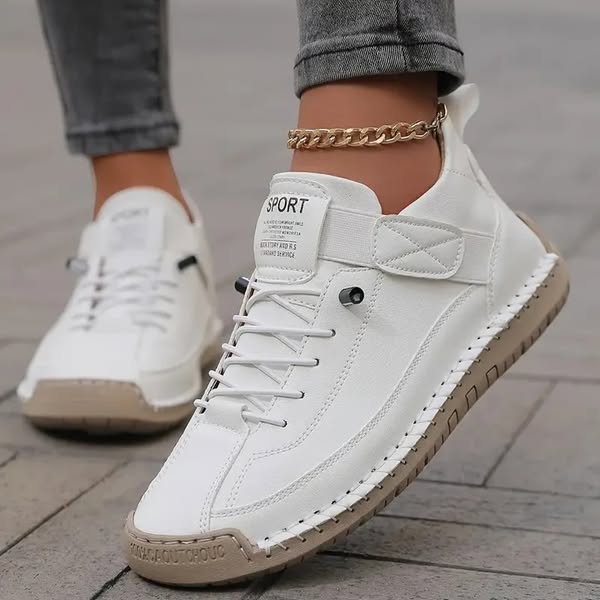 Sneakers dam, textil — texturerad ovandel med snörning och dämpad såla