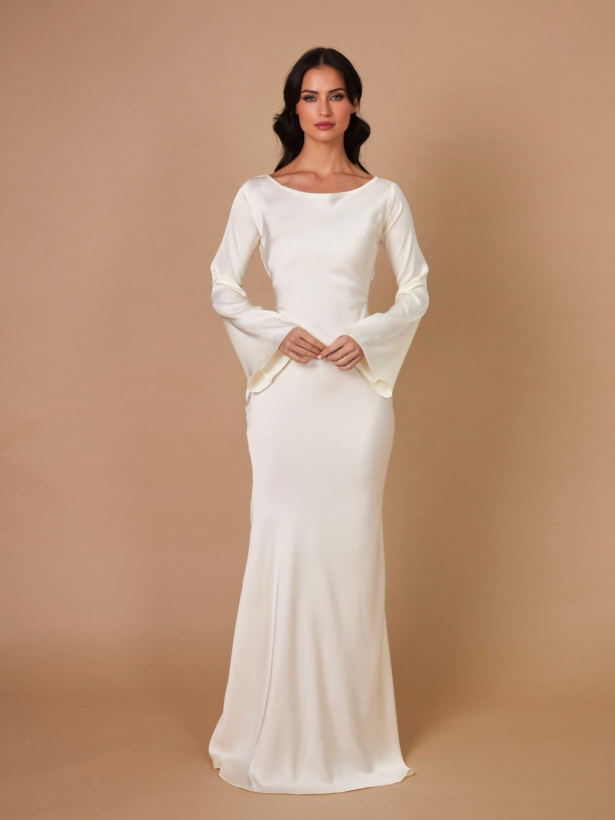 Maxiklänning dam, satin — långärmad elegant och flödande