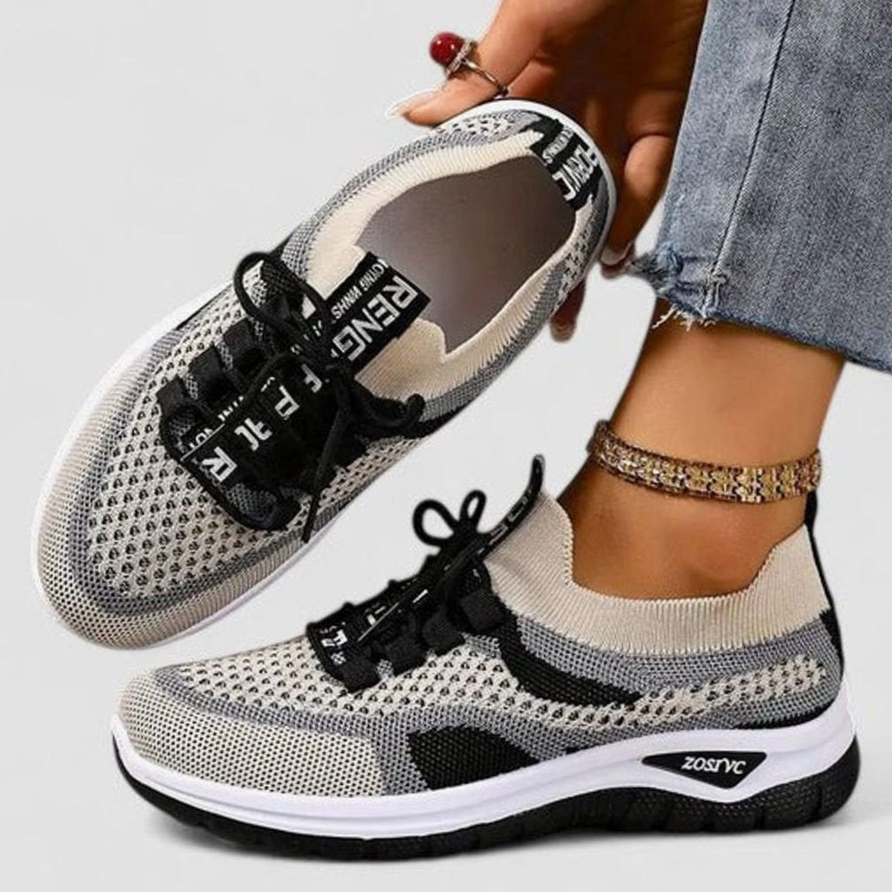 Sneakers dam — lätta komfortlöparskor med snörning i mesh