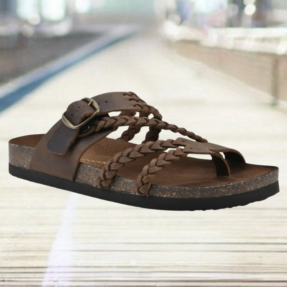 Sandaler dam, slip-on — flätade sandaler med perforerad design