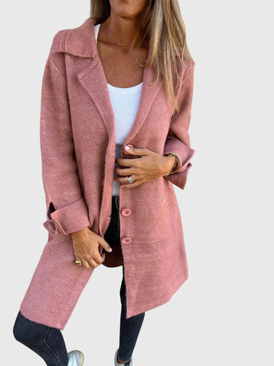 Blazer dam med knappar — tidlös och figurnära kavaj