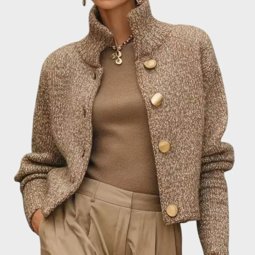 Stickad blazer dam — elegant kavaj i mjukt material