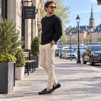 Loafers herr, klassiska — bekväma vardagsskor i läderimitation