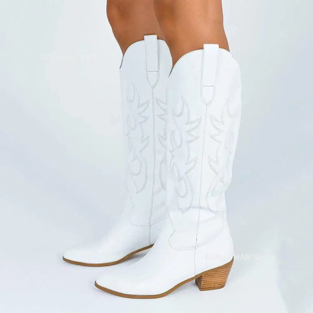 Westernboots dam — spetsiga i textil med mellanhög klack