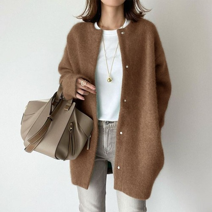 Stickad kofta dam — elegant och ledig cardigan i akryl