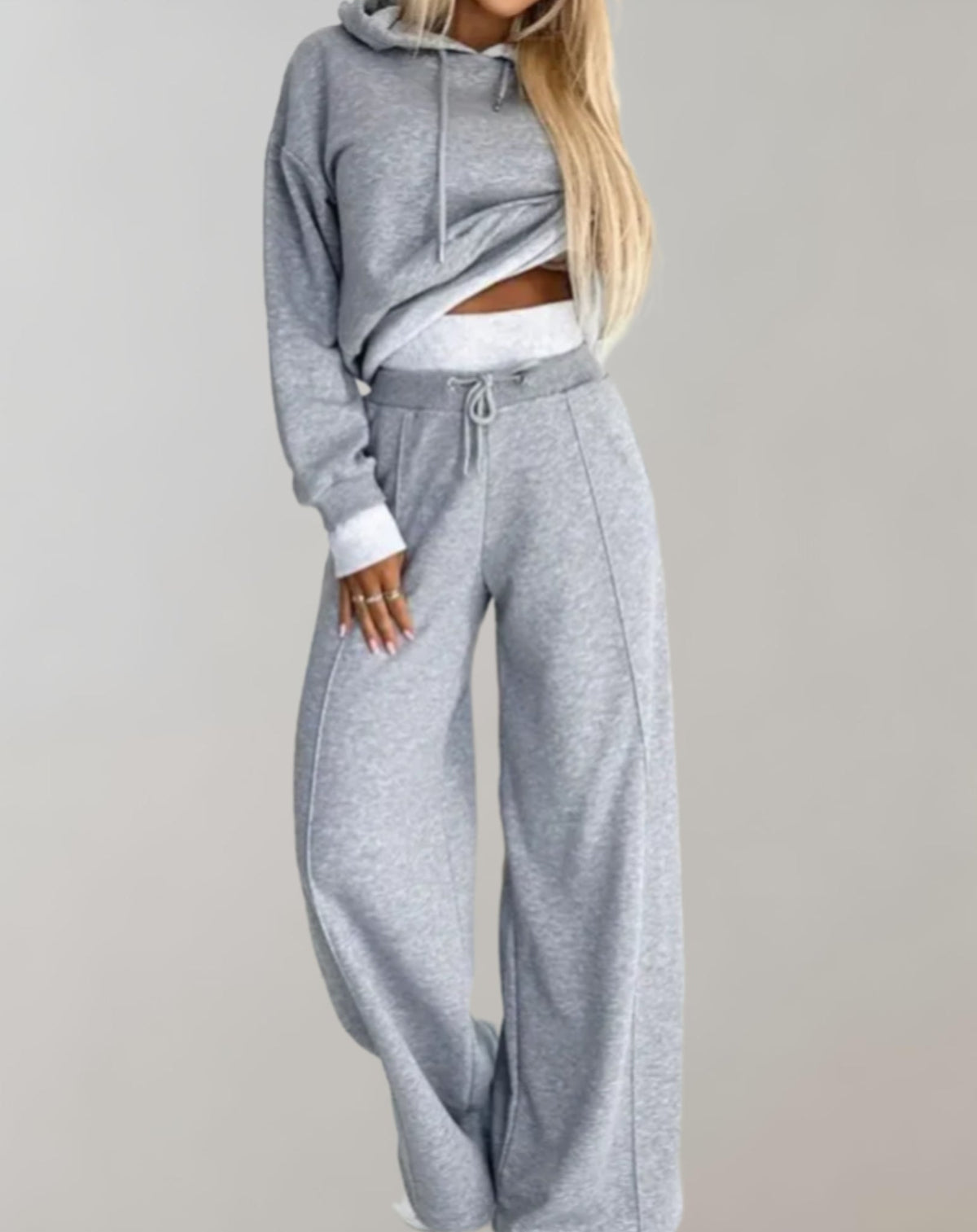Mjukisset dam — hoodie och joggingbyxa, mysigt tvådelat