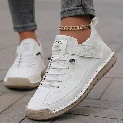 Sneakers dam, textil — texturerad ovandel med snörning och dämpad såla