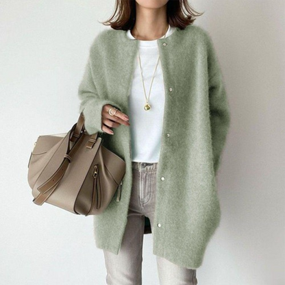 Stickad kofta dam — elegant och ledig cardigan i akryl