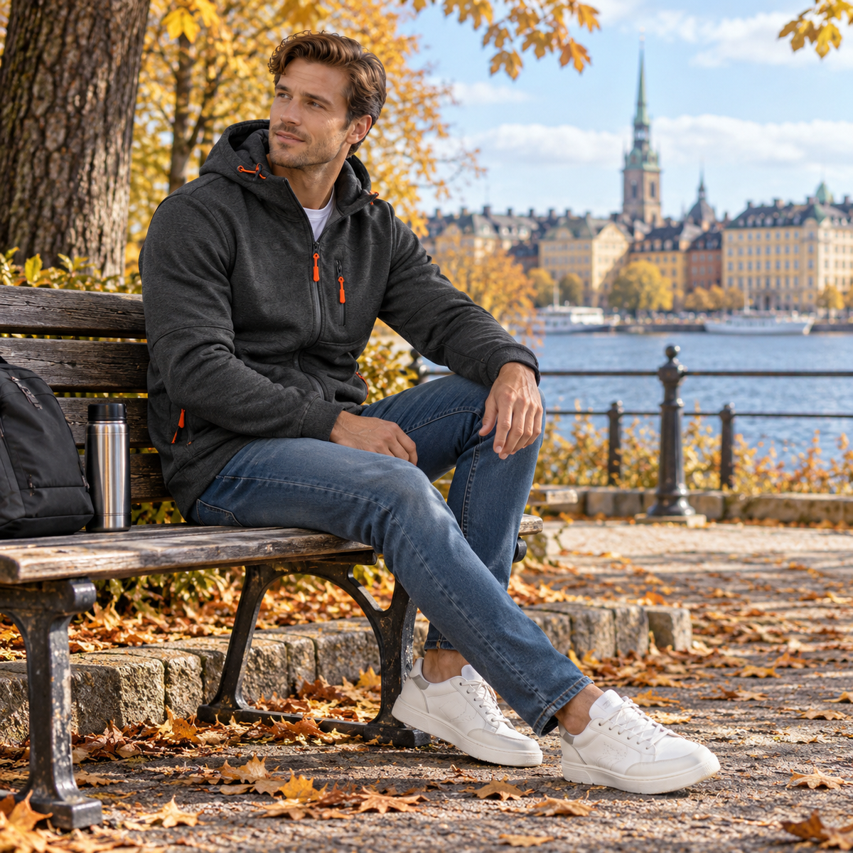 Hoodie herr med dragkedja — mjuk luvtröja i bomullsmix med lättsam passform