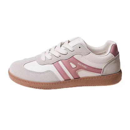 Sneakers dam, mockaimitation — bekväma vardagsskor med snörning