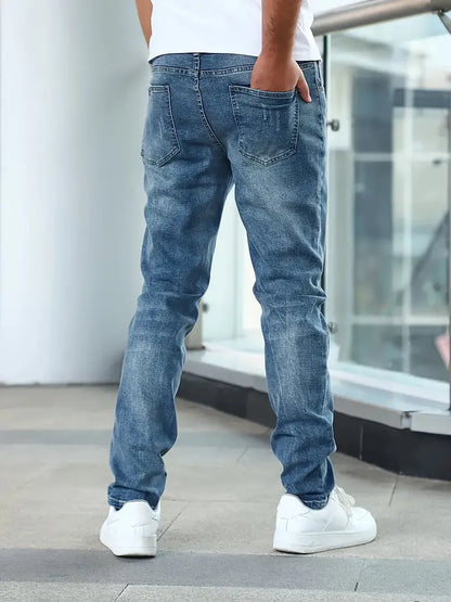Jeans herr — rak passform med fickor i klassisk denim