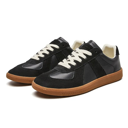 Snörade sneakers herr — halkfria och bekväma vardagsskor