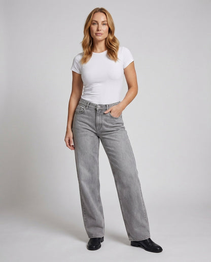Raka jeans dam med låg midja — vida ben, avslappnad passform
