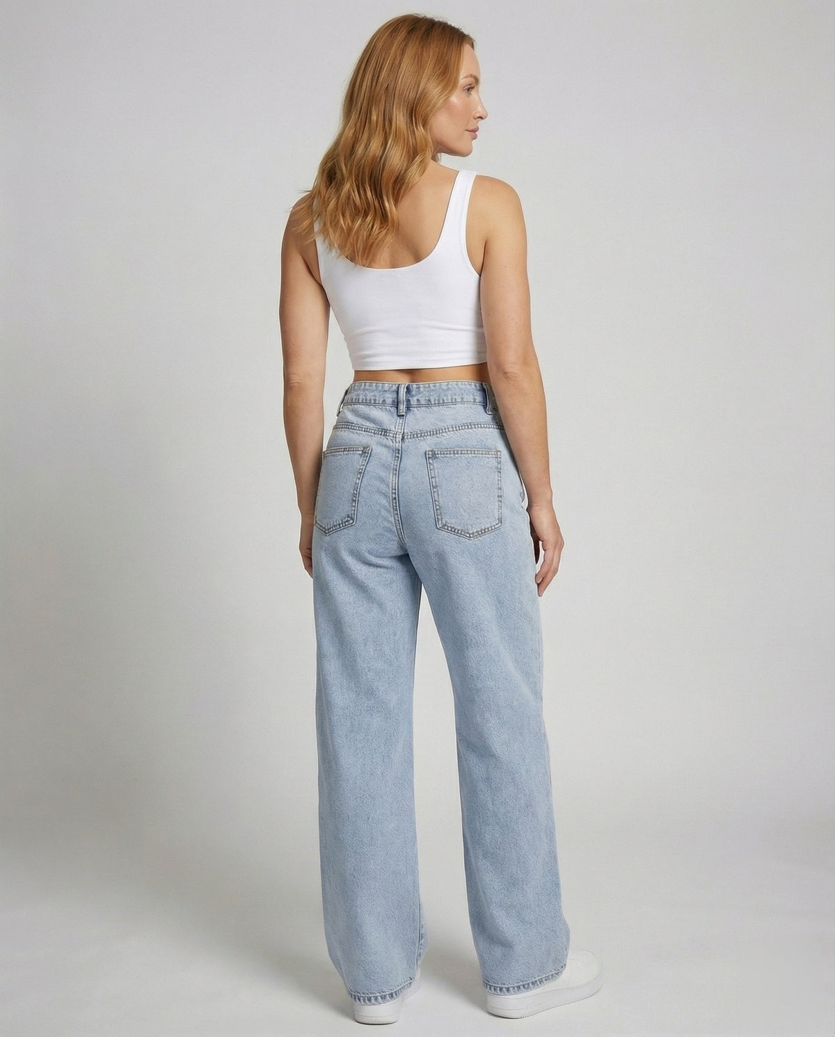 Utsvängda jeans dam — vida vintagejeans med hög midja