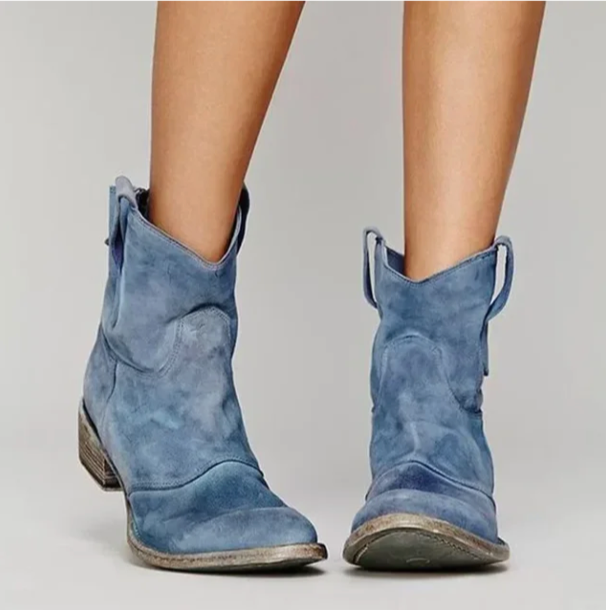 Westernboots dam i mockaimitation — cowboyboots med låg klack och rund tå