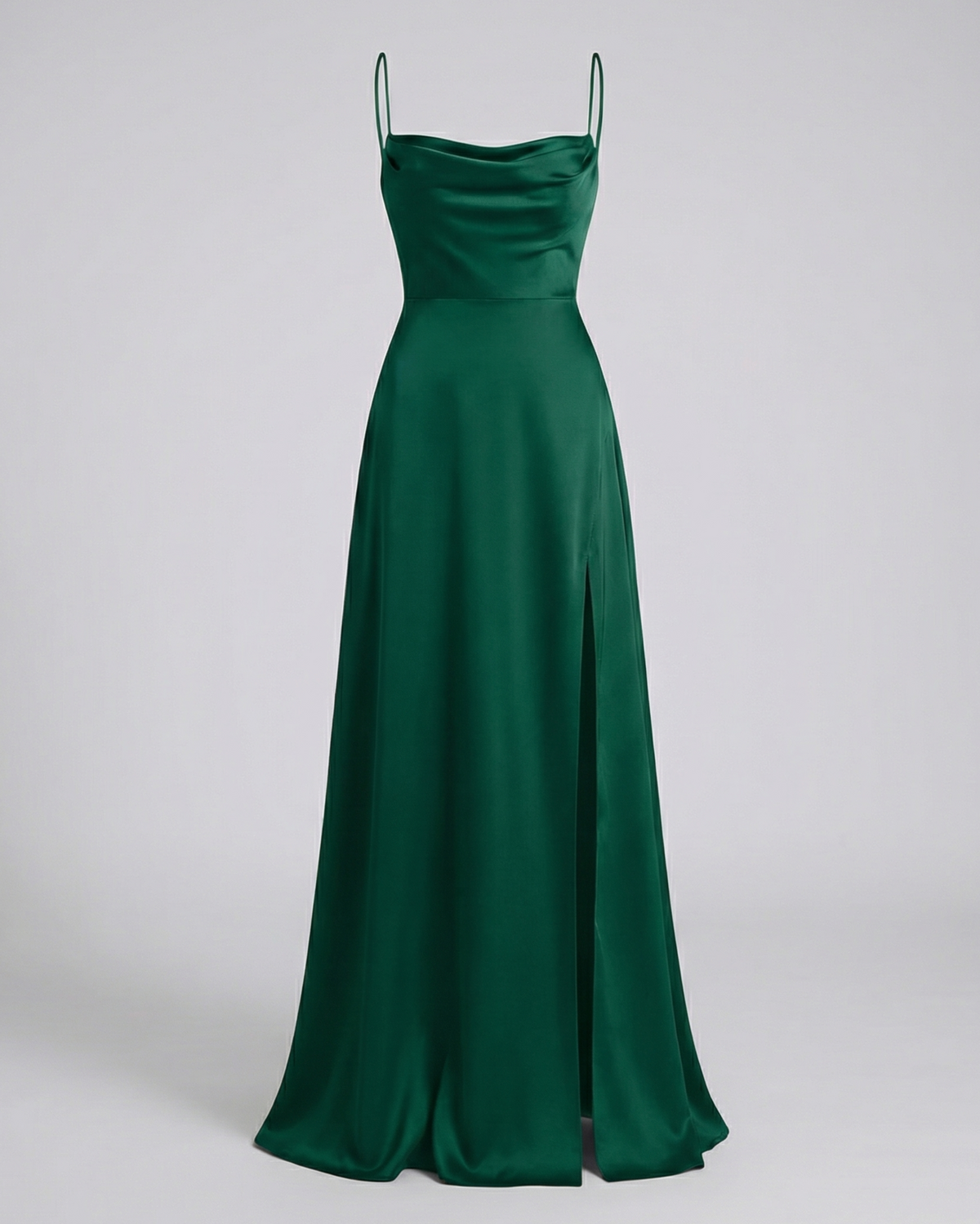 Maxiklänning dam, satin — draperad halsringning med elegant benslits