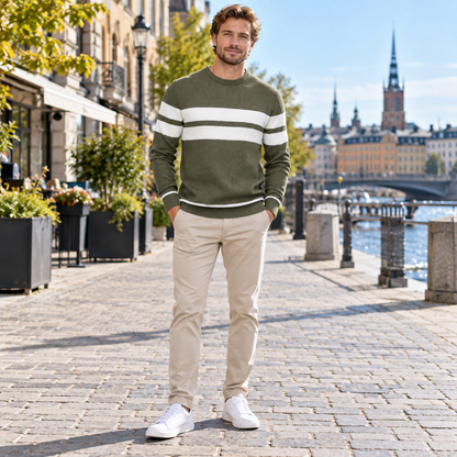 Stickad tröja herr, randig — regular fit för vardagen