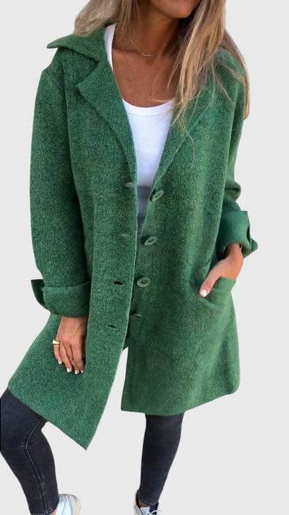 Blazer dam med knappar — tidlös och figurnära kavaj