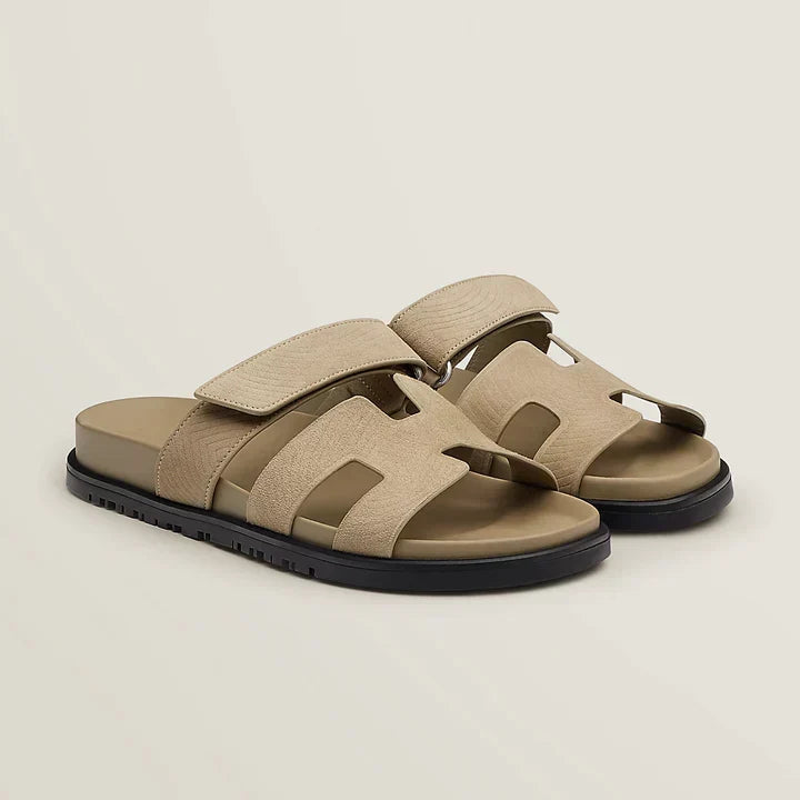 Sandaler dam — stilrena sommarsandaler med remmar