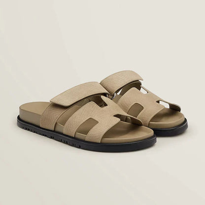 Sandaler dam — stilrena sommarsandaler med remmar