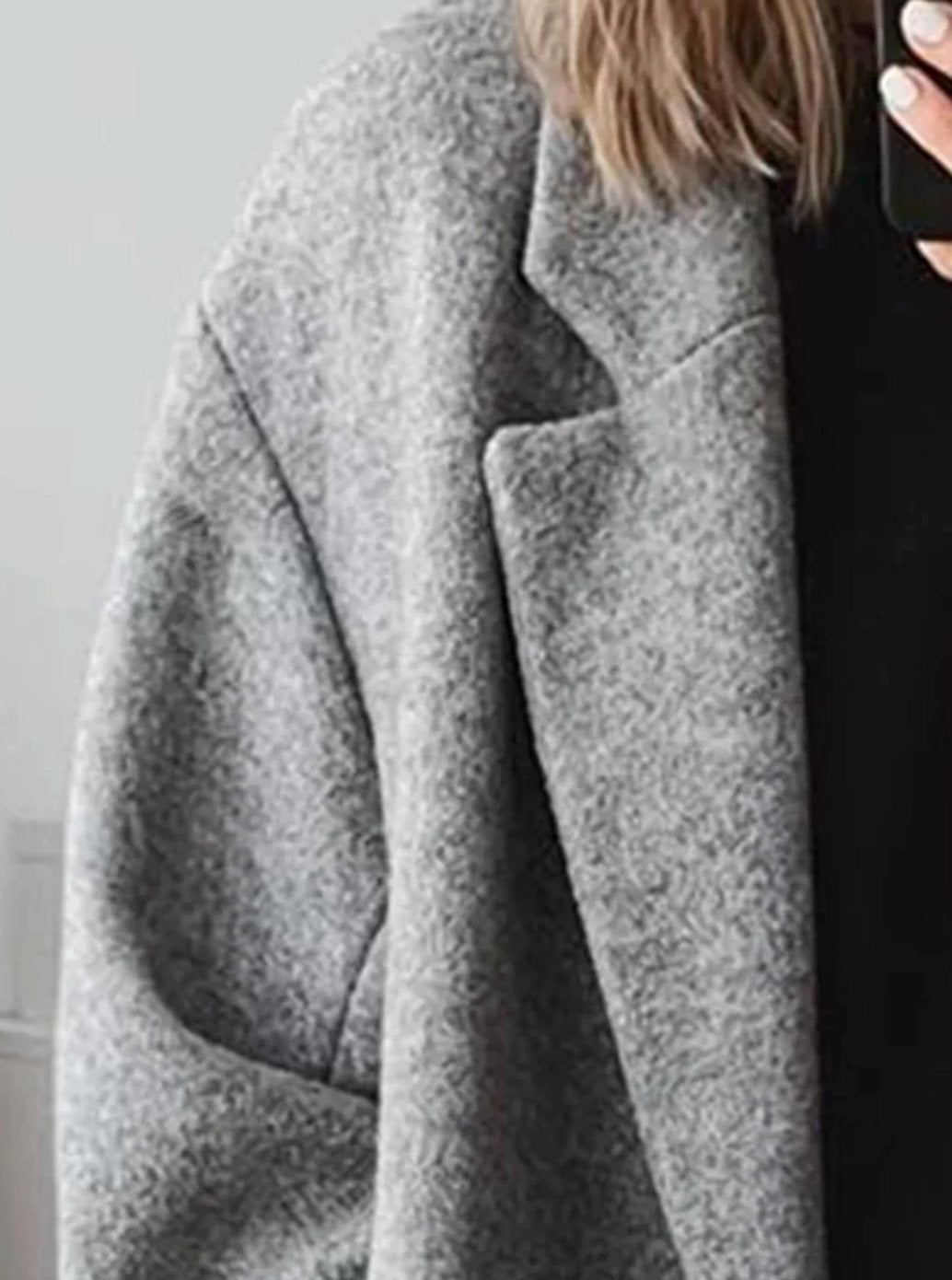 Ullkappa dam — lång oversized med skjortkrage och fickor