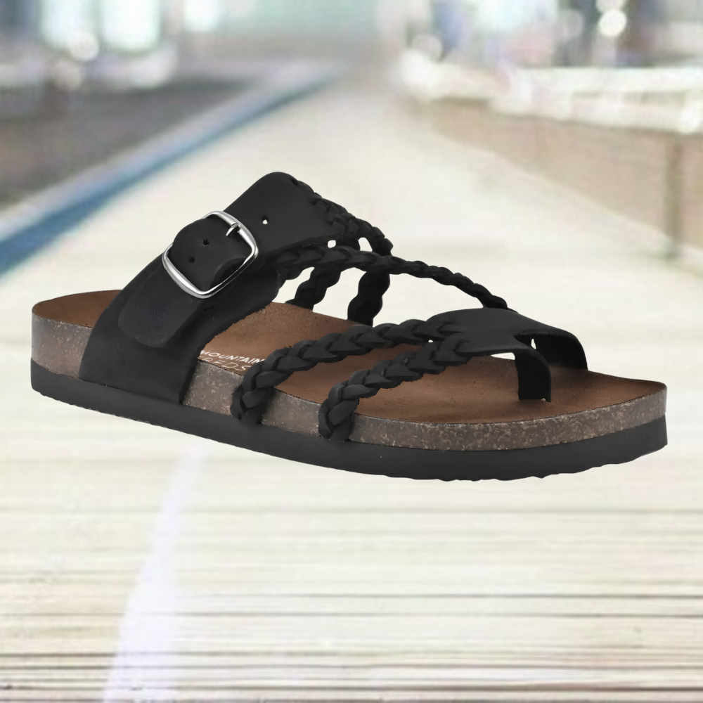 Sandaler dam, slip-on — flätade sandaler med perforerad design