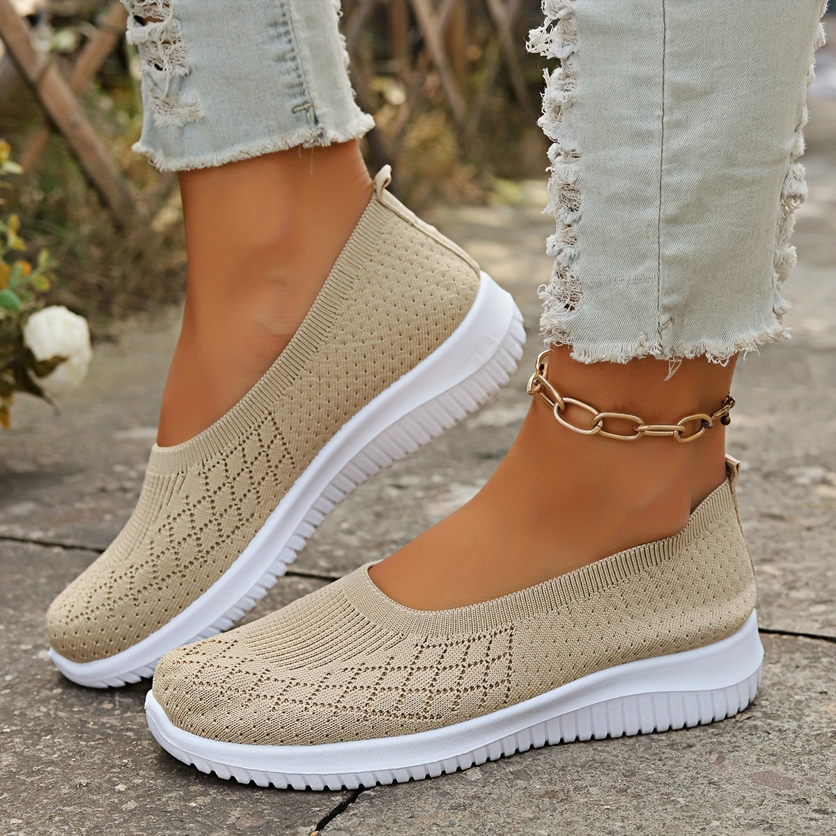 Slip-on skor dam — stickad textil med rund tå och flexibel såla